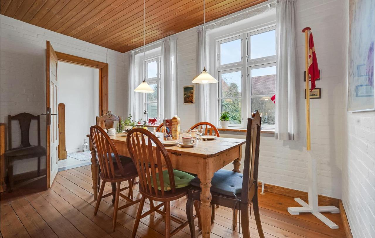 Lovely Home In Sonderborg With Kitchen Buitenkant foto